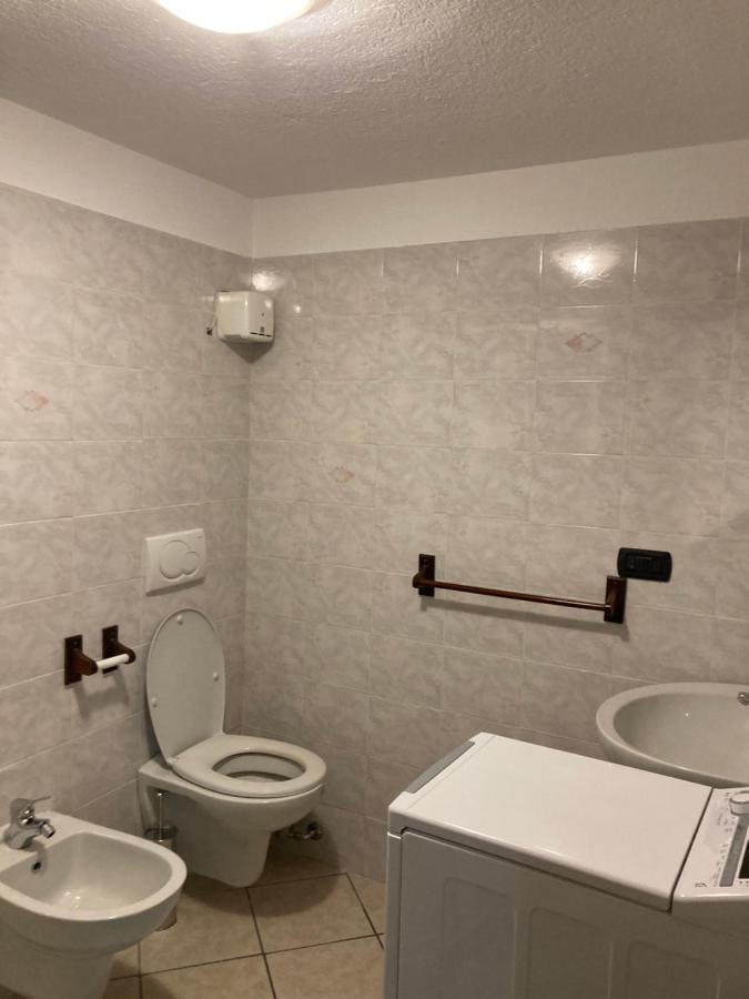 Chez Giusi Apartment Ла Сале Екстериор снимка